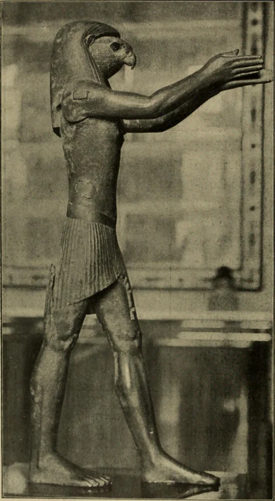 An illustration from Les musées d'Europe. La sculpture au Louvre;, 1900, leaf 27