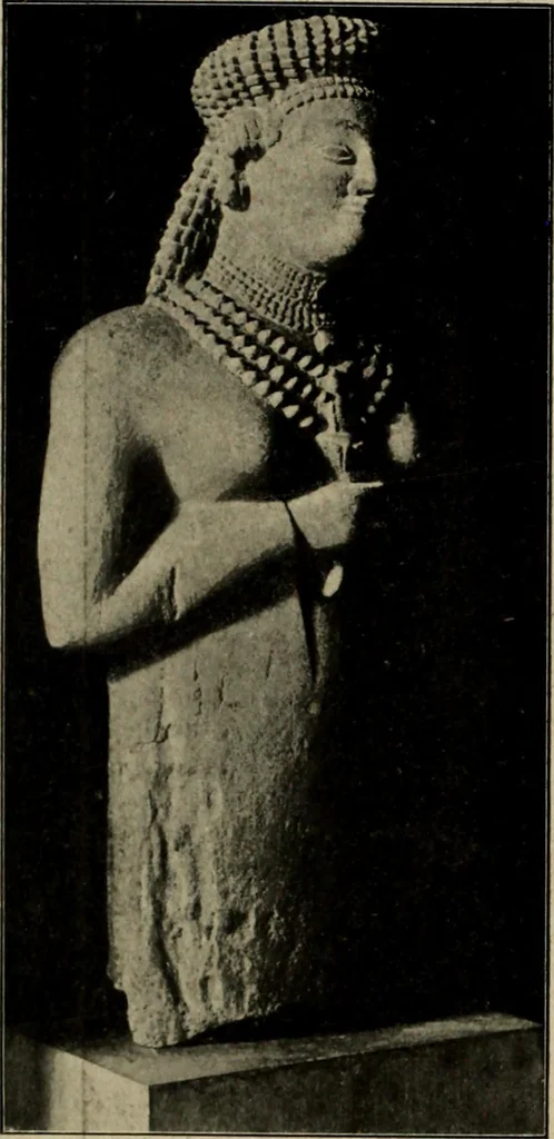 An illustration from Les musées d'Europe. La sculpture au Louvre;, 1900, leaf 65