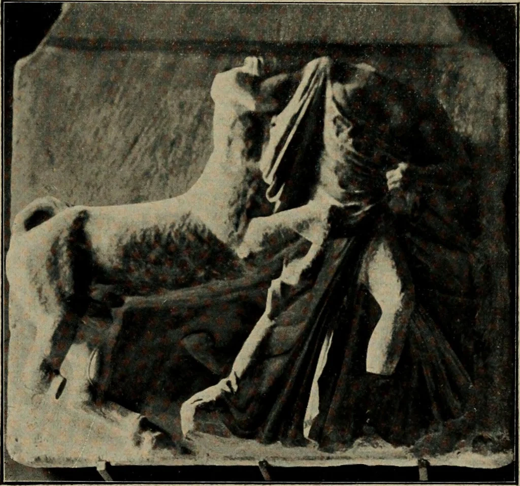 An illustration from Les musées d'Europe. La sculpture au Louvre;, 1900, leaf 86