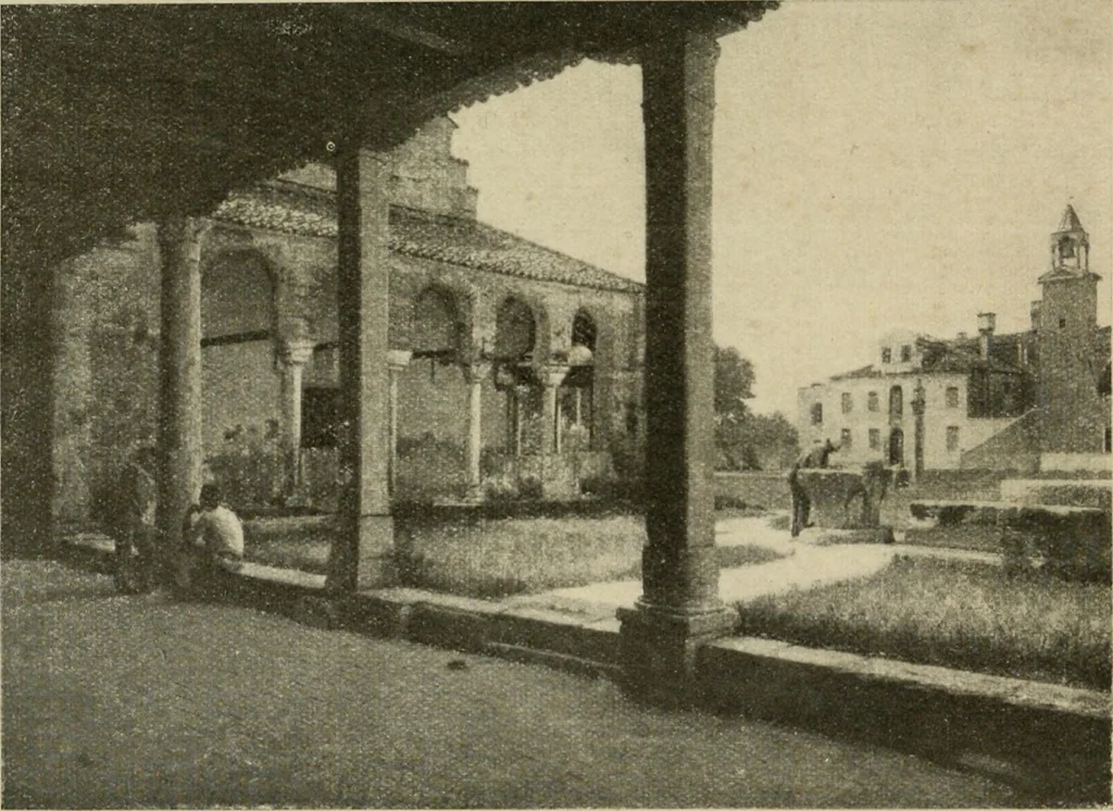 An illustration from Les pierres de Venise : études locales pouvant servir de direction aux voyageurs séjournant à Venise et à Vérone, 1921, leaf 92