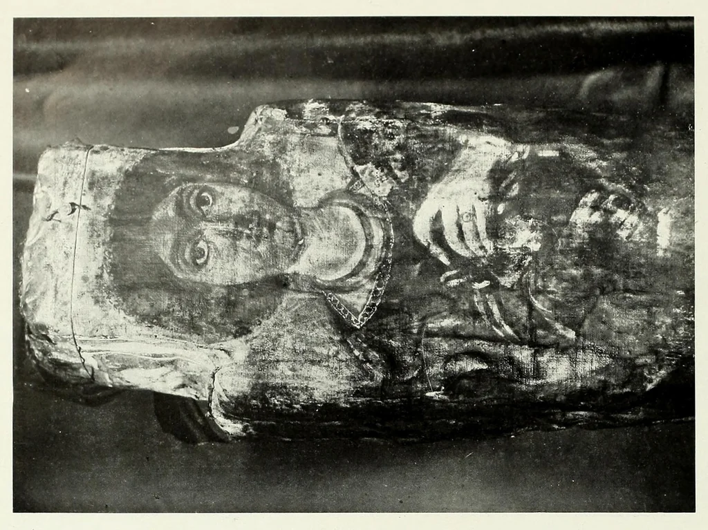 An illustration from Les portraits d'Antinoé au Musée Guimet, 1912, leaf 92