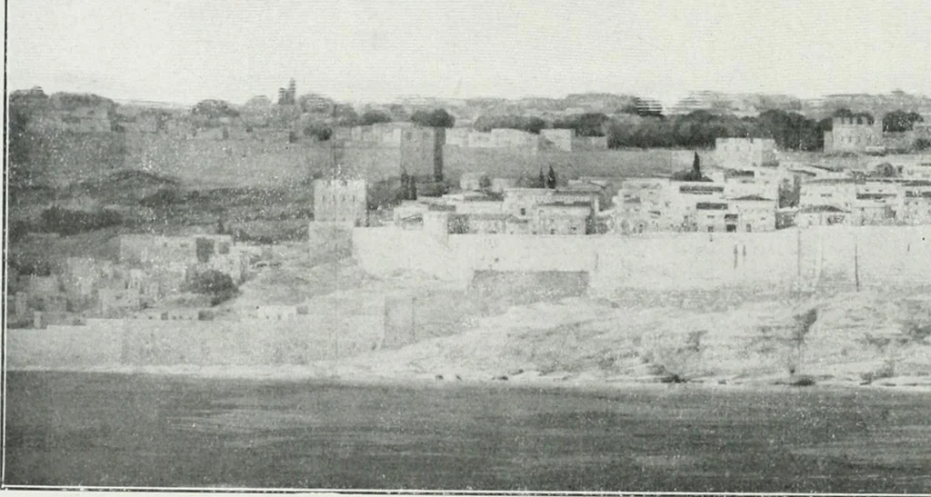 An illustration from Les Salons d'architecture, 1907, leaf 81