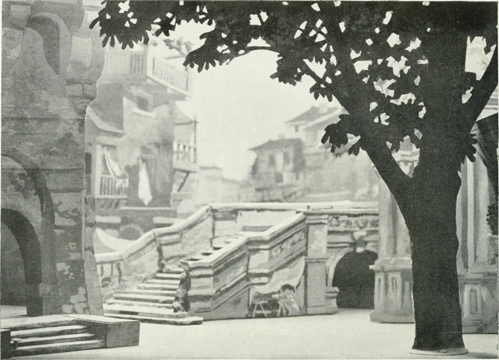 An illustration from Les Salons d'architecture, 1907, leaf 141