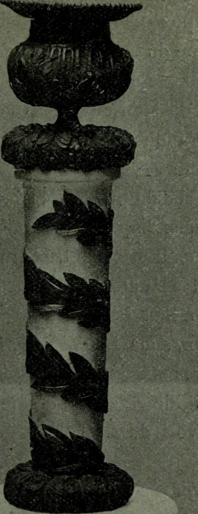 An illustration from Le style Louis XVI : ouvrage orne de 160 gravures environ, 1900, leaf 184