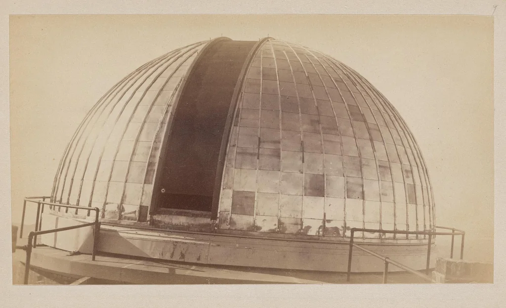 An illustration from Lick Observatory photographs, leaf 6
