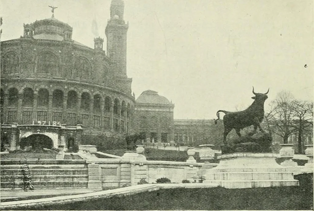 An illustration from Light and lighting, 1908, leaf 425