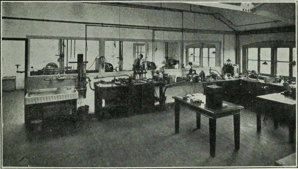 An illustration from Light and lighting, 1908, leaf 544