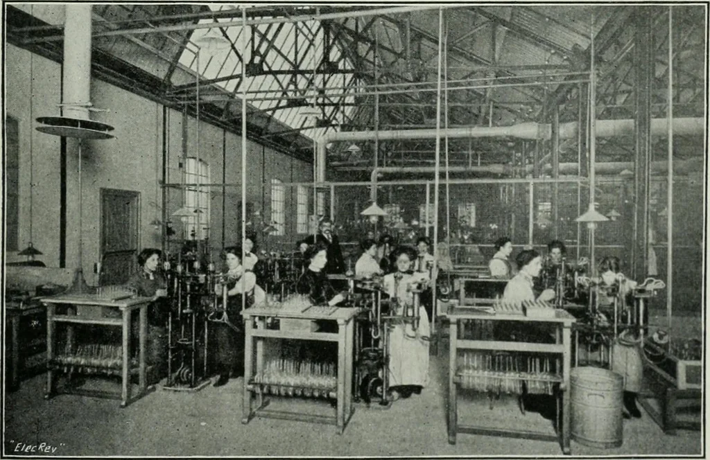 An illustration from Light and lighting, 1908, leaf 552