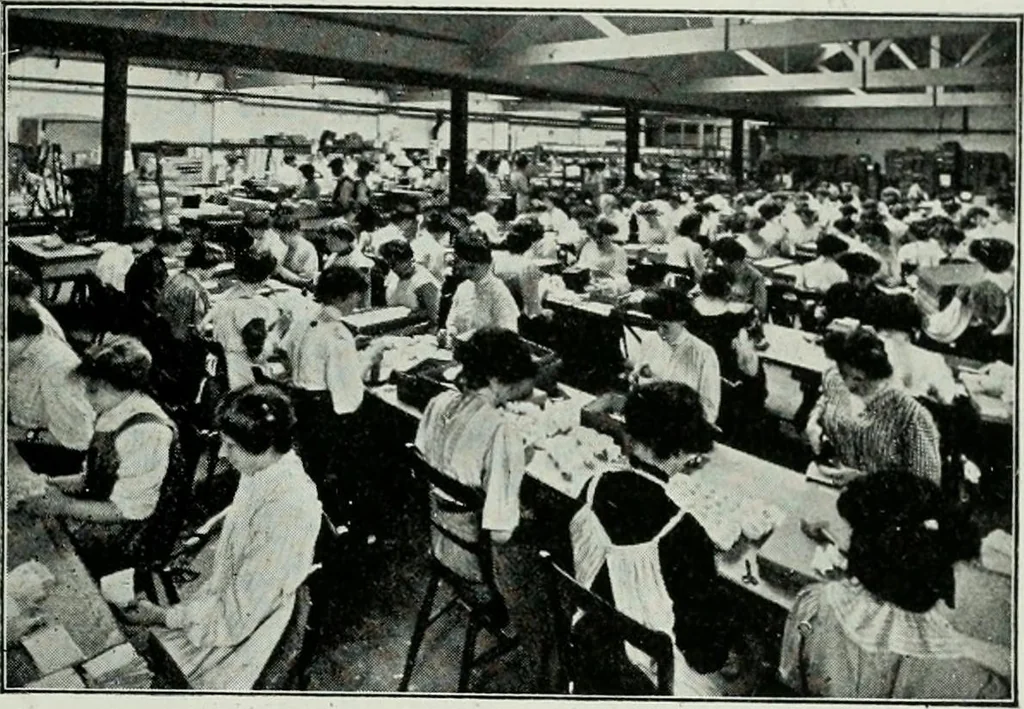An illustration from Light and lighting, 1908, leaf 586