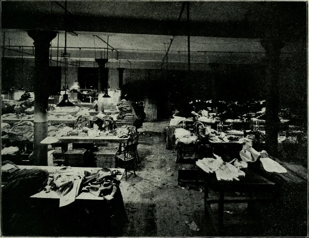 An illustration from Light and lighting, 1908, leaf 208