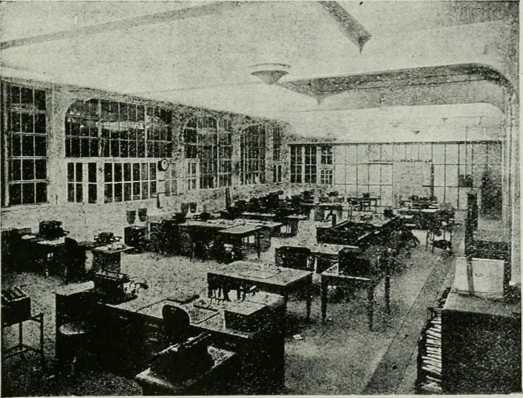 An illustration from Light and lighting, 1908, leaf 518