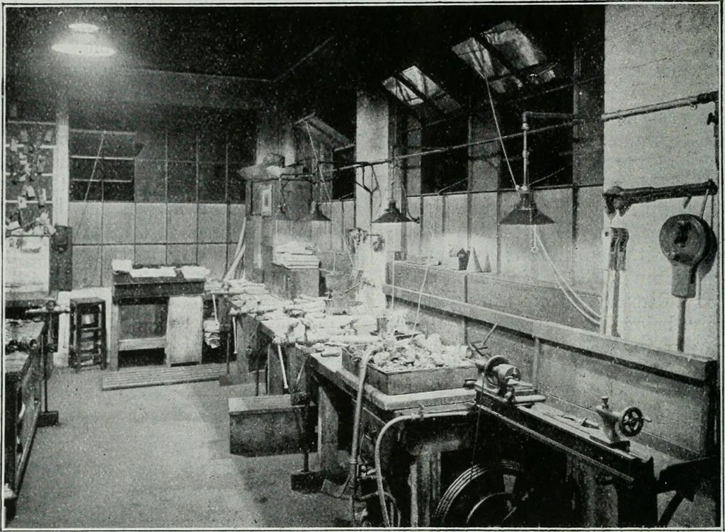 An illustration from Light and lighting, 1908, leaf 61