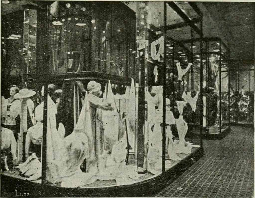 An illustration from Light and lighting, 1908, leaf 212