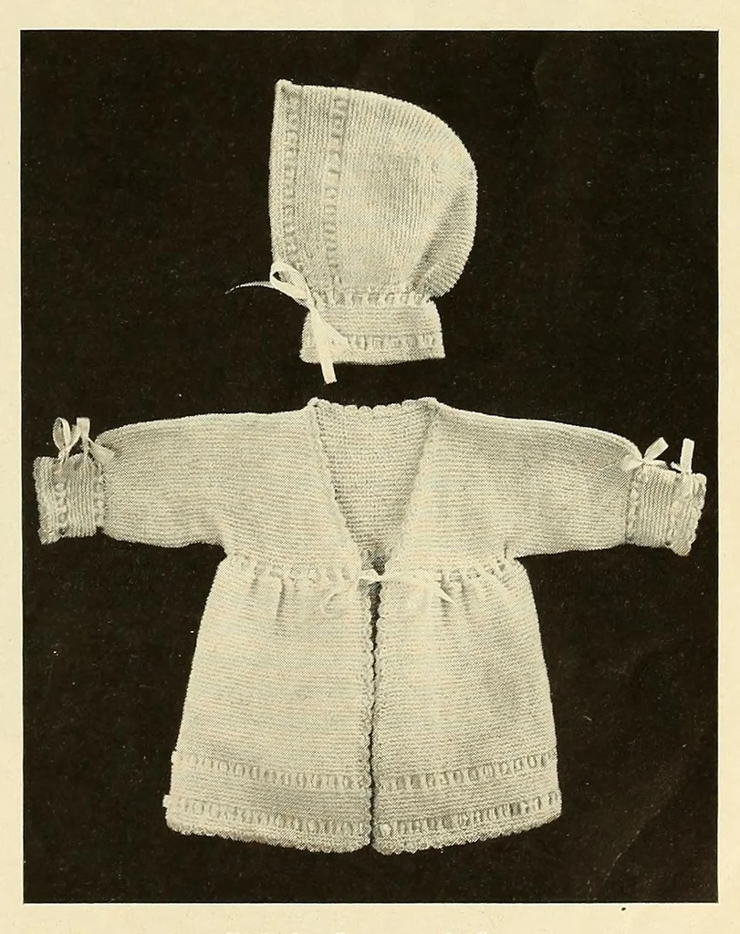 An illustration from Lion yarn book : describing latest creations in worsted work, 1920, leaf 25
