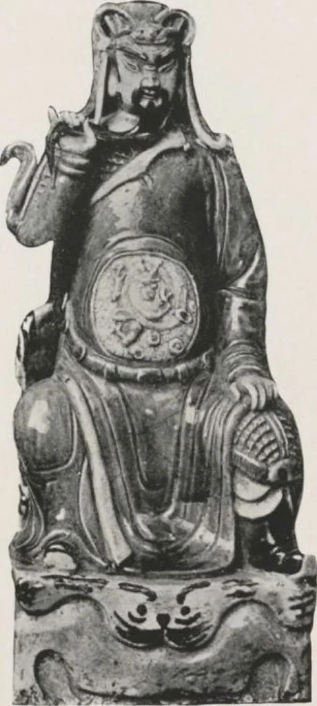 An illustration from Illustrated catalogue of the important collection of antique Chinese porcelains, Sung and Ming potteries, ancient stone sculptures, carved jades and other hard stones, snuff bottles, Mandarin necklaces, bronzes, enamels, palace furniture and wall panels and a number of rare and fine ancient Chinese paintings of the Sung and Ming periods [electronic resource] : all of which are to be sold at unrestricted public sale by direction of the Chinese expert, Lee Van Ching of Shanghai on the afternoons herein stated, 1917, leaf 102