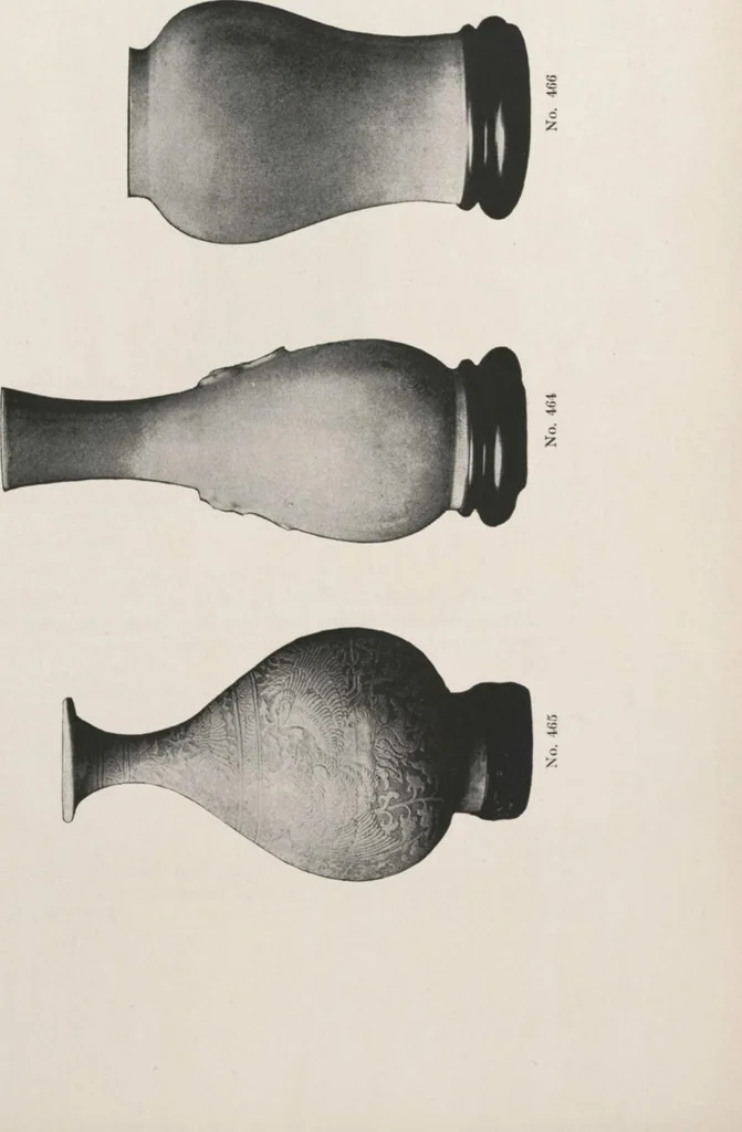 An illustration from Illustrated catalogue of the important collection of antique Chinese porcelains, Sung and Ming potteries, ancient stone sculptures, carved jades and other hard stones, snuff bottles, Mandarin necklaces, bronzes, enamels, palace furniture and wall panels and a number of rare and fine ancient Chinese paintings of the Sung and Ming periods [electronic resource] : all of which are to be sold at unrestricted public sale by direction of the Chinese expert, Lee Van Ching of Shanghai on the afternoons herein stated, 1917, leaf 147