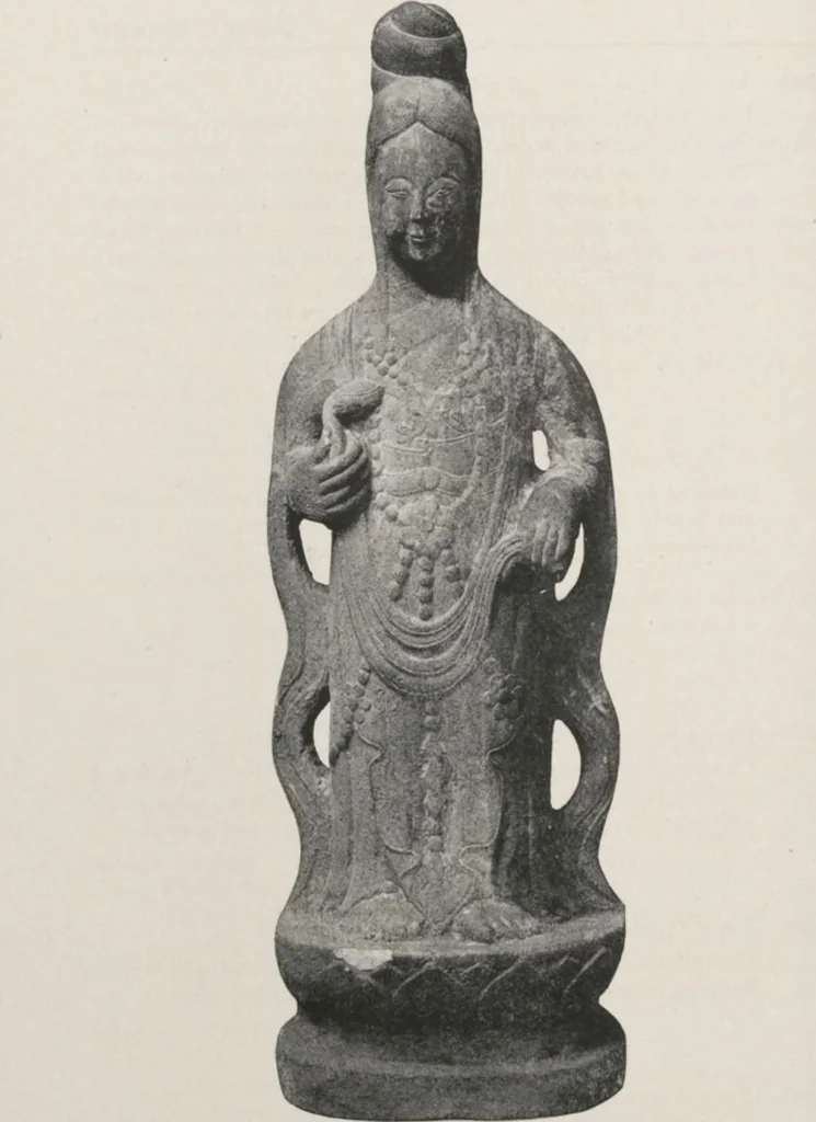 An illustration from Illustrated catalogue of the important collection of antique Chinese porcelains, Sung and Ming potteries, ancient stone sculptures, carved jades and other hard stones, snuff bottles, Mandarin necklaces, bronzes, enamels, palace furniture and wall panels and a number of rare and fine ancient Chinese paintings of the Sung and Ming periods [electronic resource] : all of which are to be sold at unrestricted public sale by direction of the Chinese expert, Lee Van Ching of Shanghai on the afternoons herein stated, 1917, leaf 166