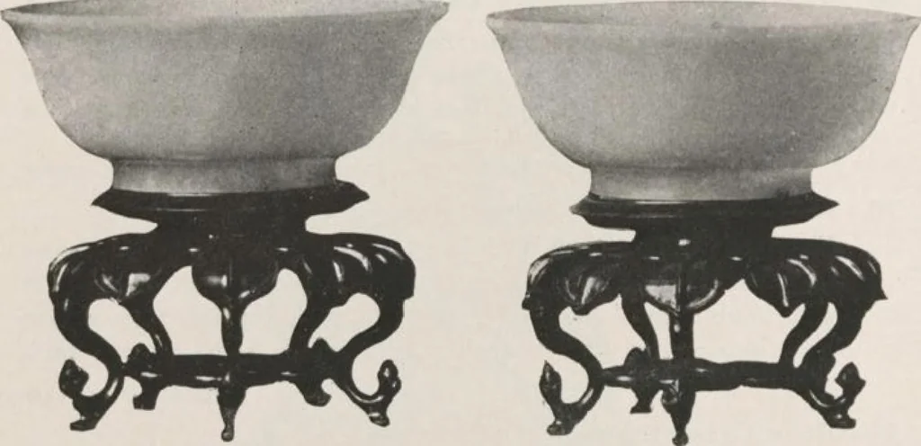 An illustration from Illustrated catalogue of the important collection of antique Chinese porcelains, Sung and Ming potteries, ancient stone sculptures, carved jades and other hard stones, snuff bottles, Mandarin necklaces, bronzes, enamels, palace furniture and wall panels and a number of rare and fine ancient Chinese paintings of the Sung and Ming periods [electronic resource] : all of which are to be sold at unrestricted public sale by direction of the Chinese expert, Lee Van Ching of Shanghai on the afternoons herein stated, 1917, leaf 28