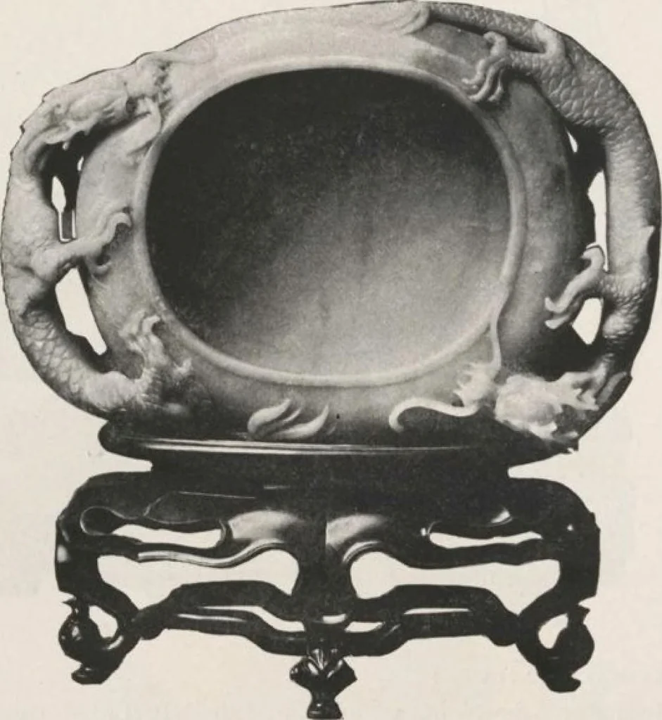 An illustration from Illustrated catalogue of the important collection of antique Chinese porcelains, Sung and Ming potteries, ancient stone sculptures, carved jades and other hard stones, snuff bottles, Mandarin necklaces, bronzes, enamels, palace furniture and wall panels and a number of rare and fine ancient Chinese paintings of the Sung and Ming periods [electronic resource] : all of which are to be sold at unrestricted public sale by direction of the Chinese expert, Lee Van Ching of Shanghai on the afternoons herein stated, 1917, leaf 69
