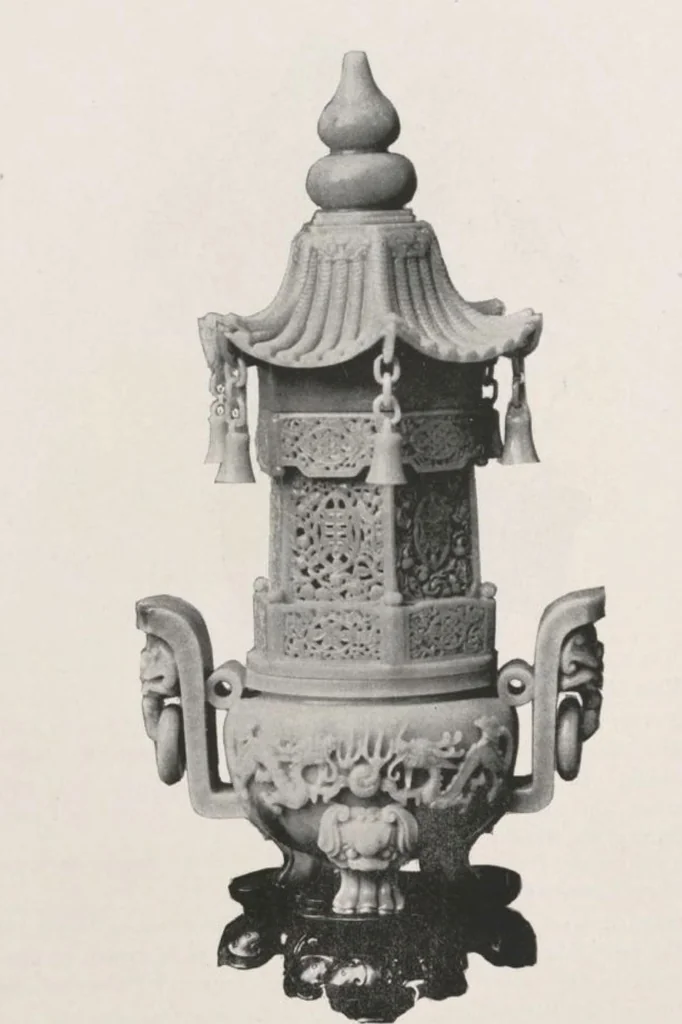 An illustration from Illustrated catalogue of the important collection of antique Chinese porcelains, Sung and Ming potteries, ancient stone sculptures, carved jades and other hard stones, snuff bottles, Mandarin necklaces, bronzes, enamels, palace furniture and wall panels and a number of rare and fine ancient Chinese paintings of the Sung and Ming periods [electronic resource] : all of which are to be sold at unrestricted public sale by direction of the Chinese expert, Lee Van Ching of Shanghai on the afternoons herein stated, 1917, leaf 71