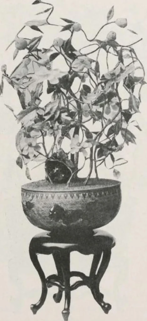An illustration from Illustrated catalogue of the important collection of antique Chinese porcelains, Sung and Ming potteries, ancient stone sculptures, carved jades and other hard stones, snuff bottles, Mandarin necklaces, bronzes, enamels, palace furniture and wall panels and a number of rare and fine ancient Chinese paintings of the Sung and Ming periods [electronic resource] : all of which are to be sold at unrestricted public sale by direction of the Chinese expert, Lee Van Ching of Shanghai on the afternoons herein stated, 1917, leaf 74