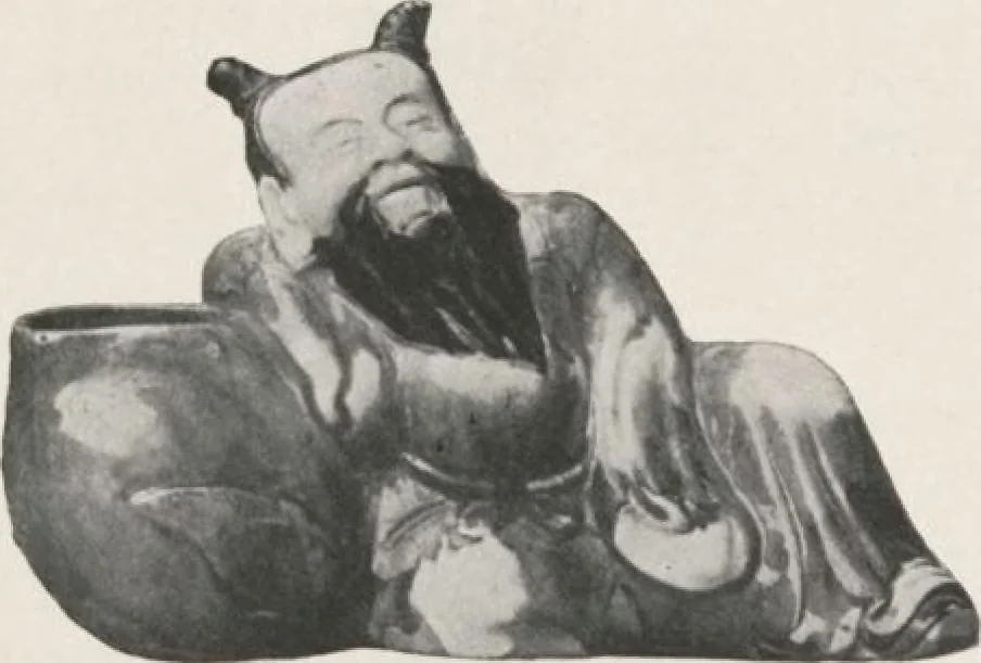 An illustration from Illustrated catalogue of the important collection of antique Chinese porcelains, Sung and Ming potteries, ancient stone sculptures, carved jades and other hard stones, snuff bottles, Mandarin necklaces, bronzes, enamels, palace furniture and wall panels and a number of rare and fine ancient Chinese paintings of the Sung and Ming periods [electronic resource] : all of which are to be sold at unrestricted public sale by direction of the Chinese expert, Lee Van Ching of Shanghai on the afternoons herein stated, 1917, leaf 92