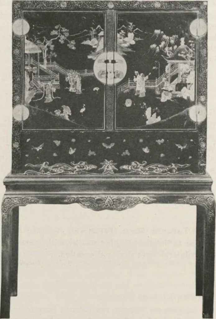 An illustration from Illustrated catalogue of an exceedingly important collection of artistic Oriental objects and decorative art, which the owners have been three years in assembling [electronic resource] : to be sold at unrestricted public sale by direction of the owners, the well-known house of Yamanaka & Co., New York, Japan, China, London, on the afternoons and evening herein stated, 1921, leaf 210