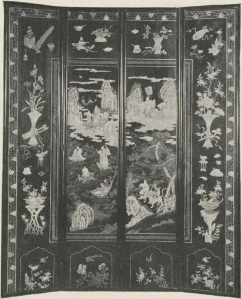 An illustration from Illustrated catalogue of an exceedingly important collection of artistic Oriental objects and decorative art, which the owners have been three years in assembling [electronic resource] : to be sold at unrestricted public sale by direction of the owners, the well-known house of Yamanaka & Co., New York, Japan, China, London, on the afternoons and evening herein stated, 1921, leaf 211