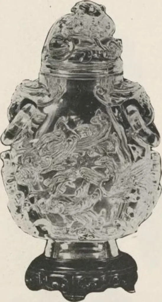 An illustration from Illustrated catalogue of an exceedingly important collection of artistic Oriental objects and decorative art, which the owners have been three years in assembling [electronic resource] : to be sold at unrestricted public sale by direction of the owners, the well-known house of Yamanaka & Co., New York, Japan, China, London, on the afternoons and evening herein stated, 1921, leaf 45