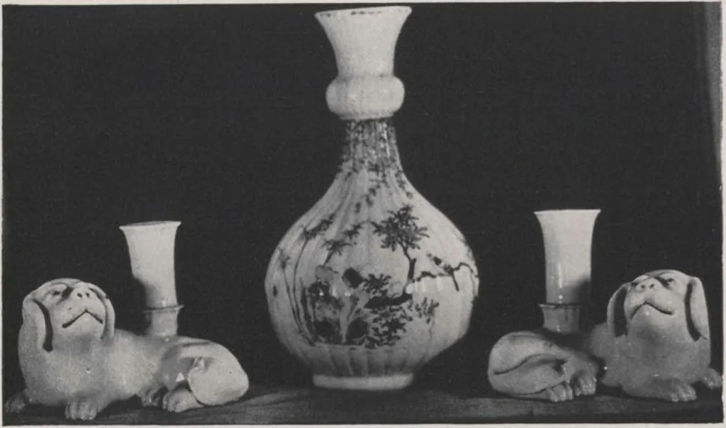 An illustration from Illustrated announcement of the sale by auction of the Jacob Paxson Temple collection of early American furniture and objects of art ... [electronic resource], 1922, leaf 100