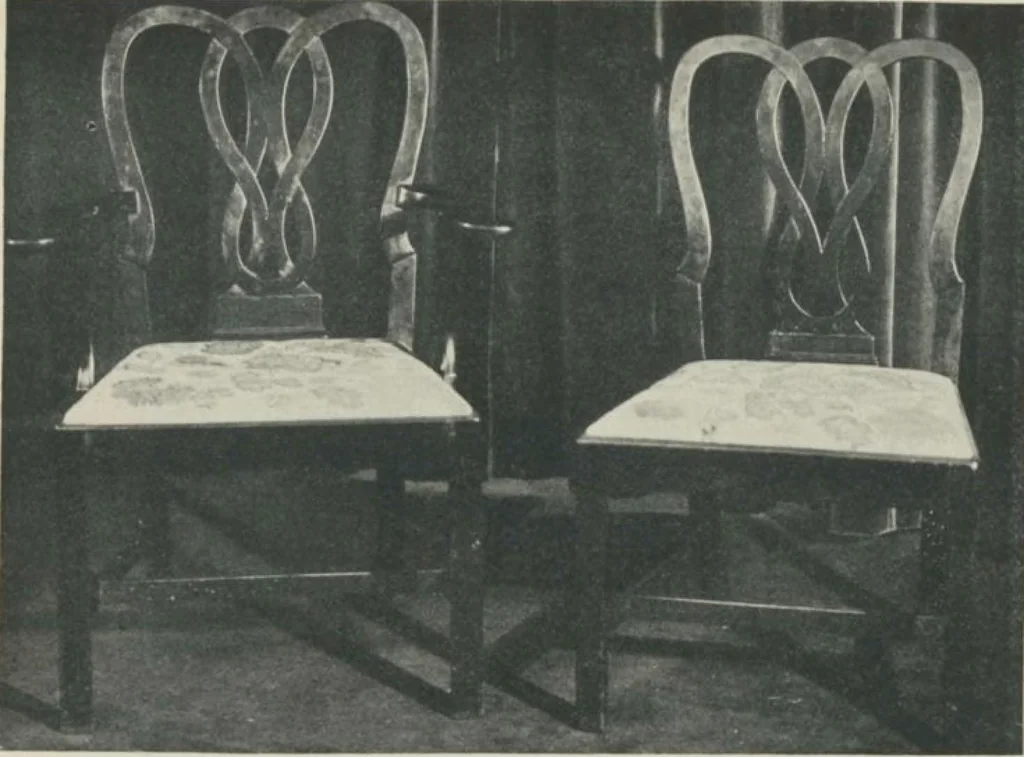 An illustration from Illustrated announcement of the sale by auction of the Jacob Paxson Temple collection of early American furniture and objects of art ... [electronic resource], 1922, leaf 286
