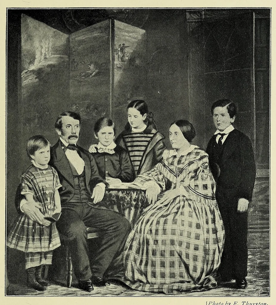 An illustration from Livingstone and Newstead, 1913, leaf 73