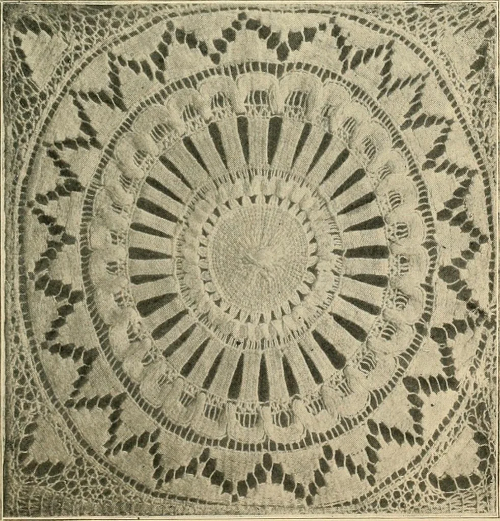 An illustration from Éléments de composition décorative; cent thêmes de décoration plane, 1912, leaf 202