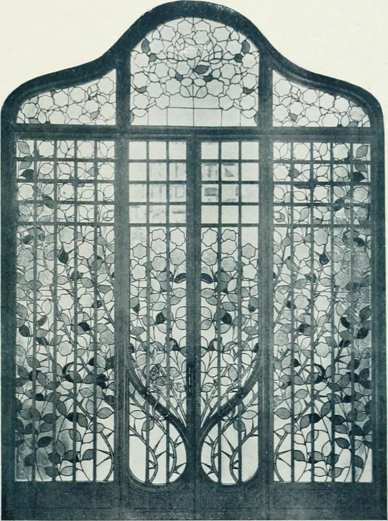An illustration from L'oeuvre de Puig Cadafalch, architecte, 1896-1904 : architecture, décoration, mobilier, serrurerie, carrelages, &c, &, 1904, leaf 114