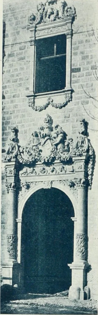 An illustration from L'oeuvre de Puig Cadafalch, architecte, 1896-1904 : architecture, décoration, mobilier, serrurerie, carrelages, &c, &, 1904, leaf 121