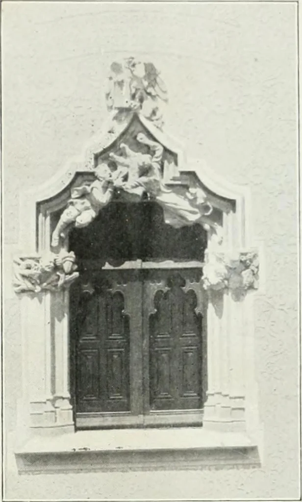 An illustration from L'oeuvre de Puig Cadafalch, architecte, 1896-1904 : architecture, décoration, mobilier, serrurerie, carrelages, &c, &, 1904, leaf 36
