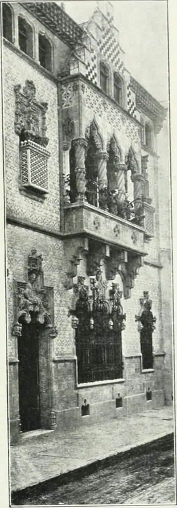 An illustration from L'oeuvre de Puig Cadafalch, architecte, 1896-1904 : architecture, décoration, mobilier, serrurerie, carrelages, &c, &, 1904, leaf 48