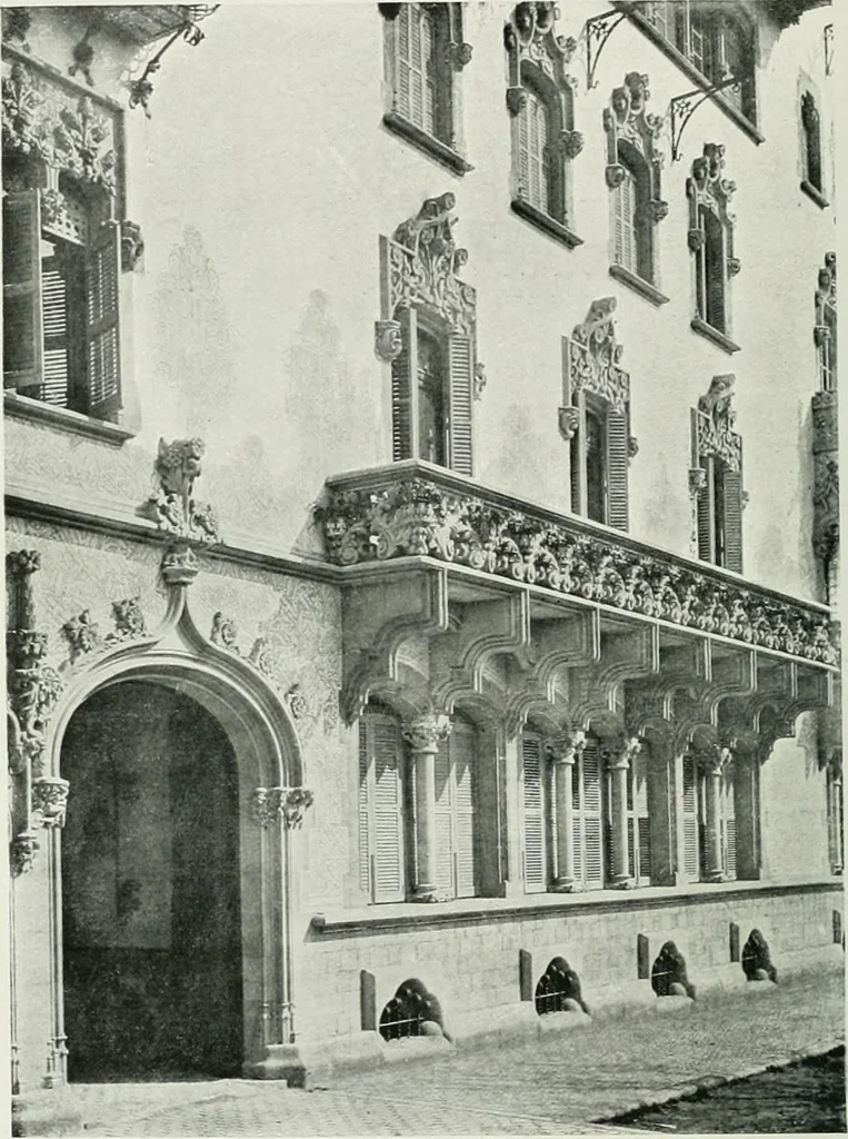 An illustration from L'oeuvre de Puig Cadafalch, architecte, 1896-1904 : architecture, décoration, mobilier, serrurerie, carrelages, &c, &, 1904, leaf 71