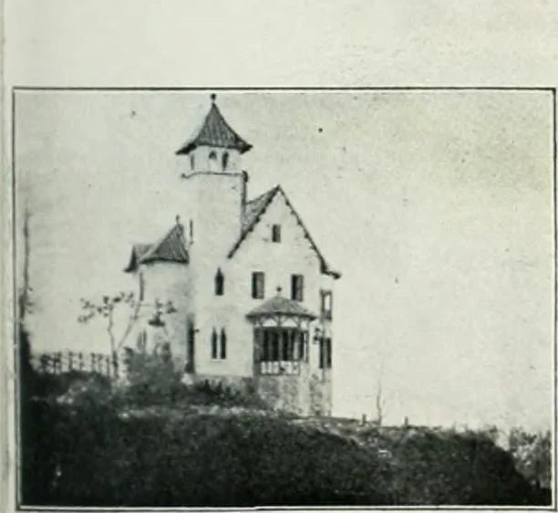 An illustration from L'oeuvre de Puig Cadafalch, architecte, 1896-1904 : architecture, décoration, mobilier, serrurerie, carrelages, &c, &, 1904, leaf 78