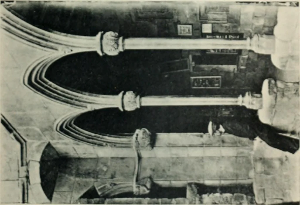 An illustration from Los religiosos en Cataluña durante la primera mitad del siglo 19, 1915, leaf 856