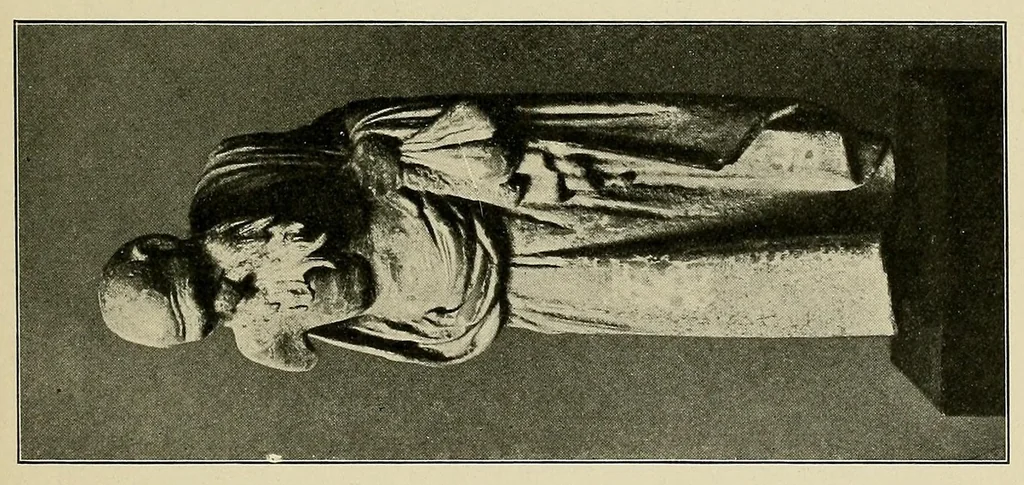 An illustration from The Louvre Museum; a general guide to the collections, 1922, leaf 115