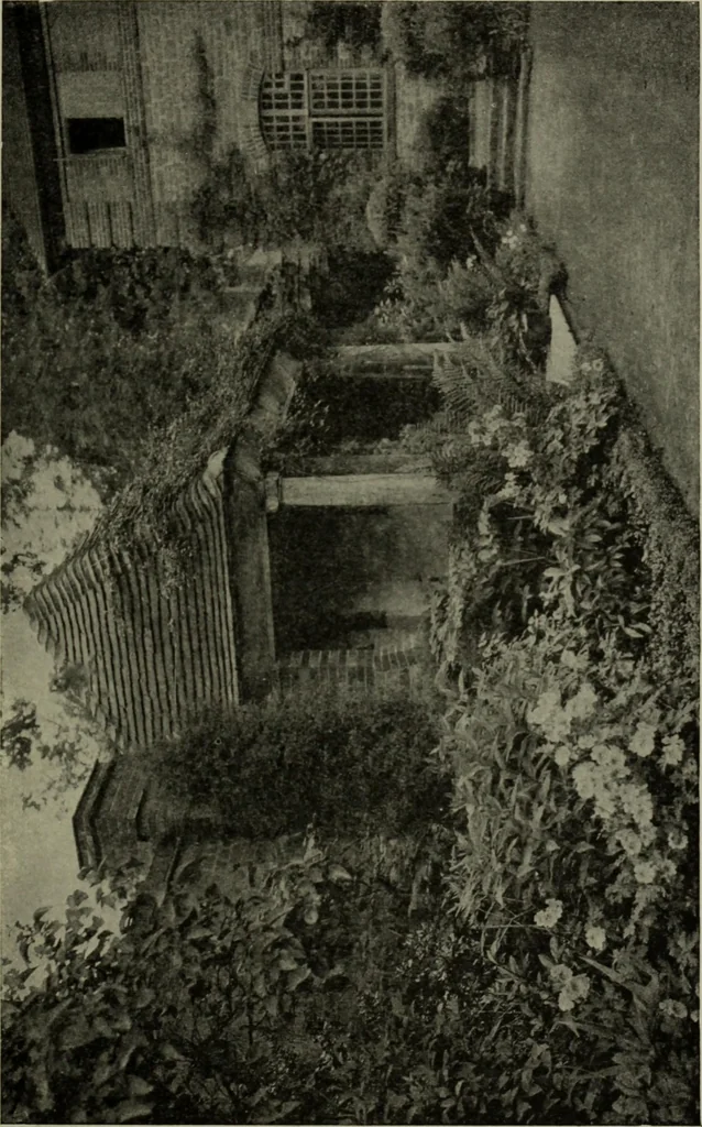 An illustration from Lutyens houses and gardens, 1921, leaf 104