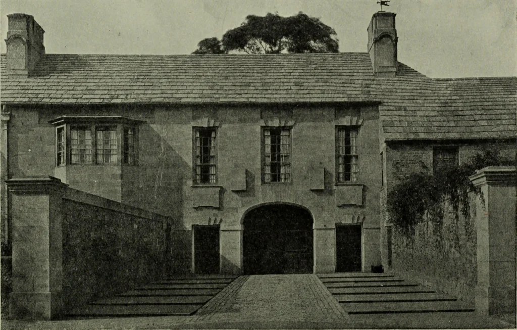 An illustration from Lutyens houses and gardens, 1921, leaf 133