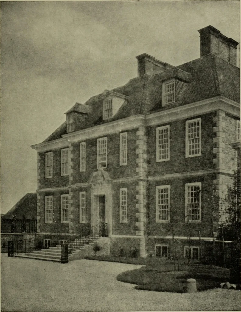 An illustration from Lutyens houses and gardens, 1921, leaf 174