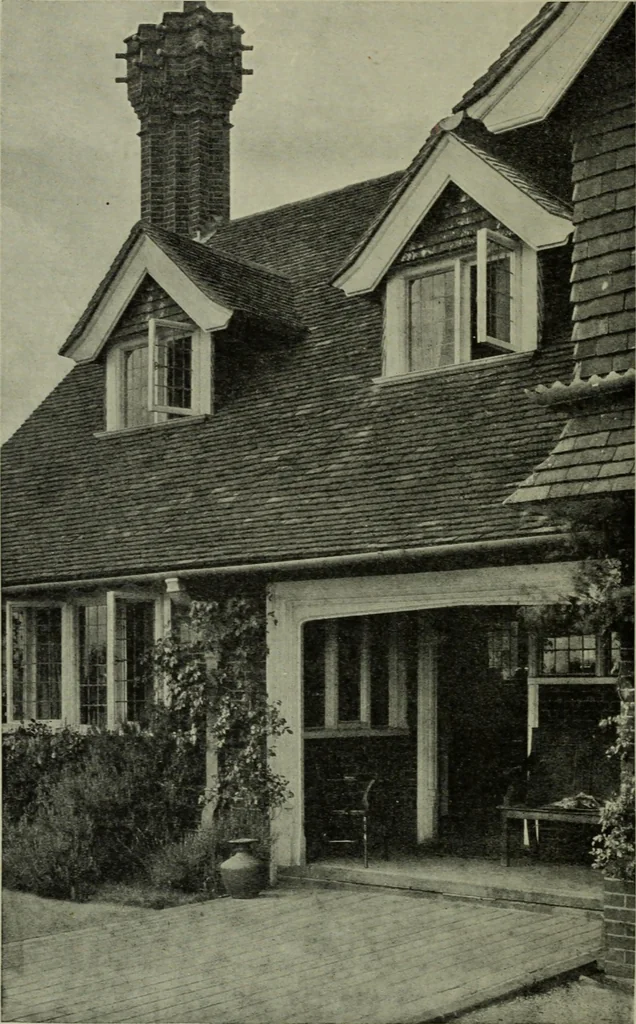 An illustration from Lutyens houses and gardens, 1921, leaf 35