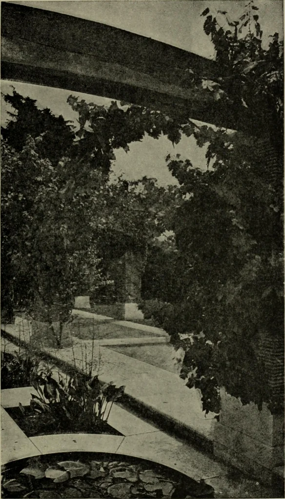An illustration from Lutyens houses and gardens, 1921, leaf 72