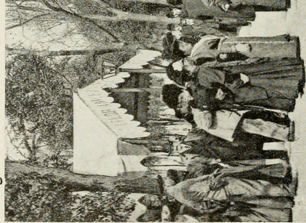 An illustration from Madrid : an historical description and handbook of the Spanish Capital, 1909, leaf 223