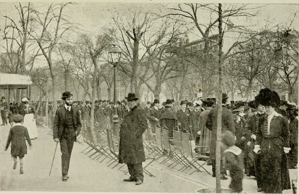 An illustration from Madrid : an historical description and handbook of the Spanish Capital, 1909, leaf 224