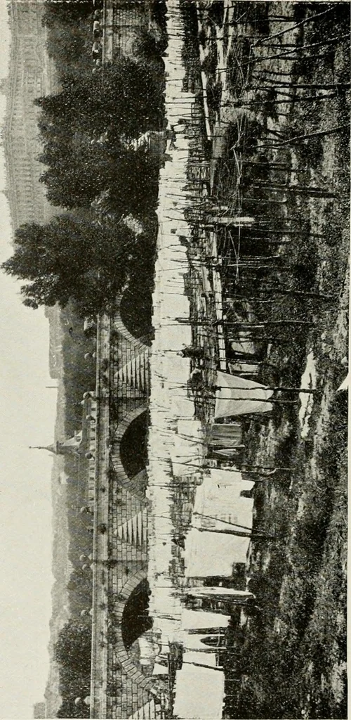 An illustration from Madrid : an historical description and handbook of the Spanish Capital, 1909, leaf 239