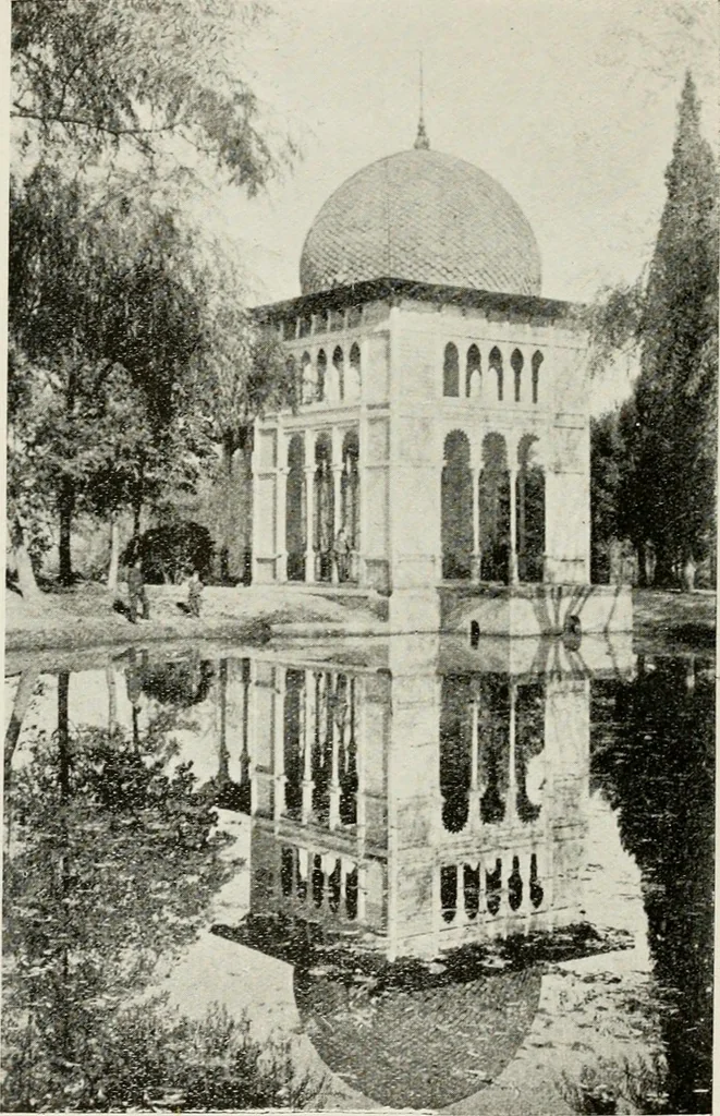 An illustration from Madrid : an historical description and handbook of the Spanish Capital, 1909, leaf 247